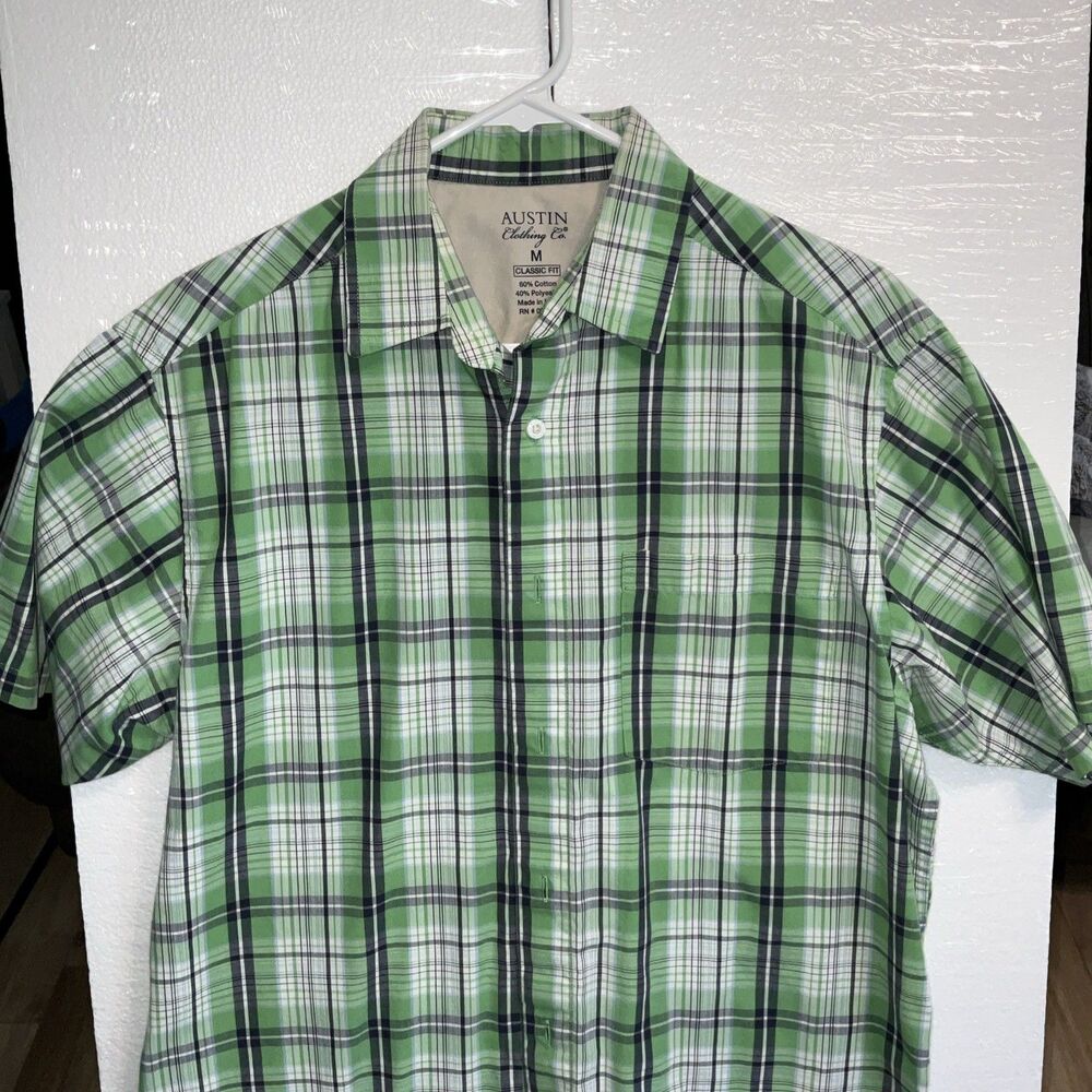 Austin Clothing Co. Shirt, Men’s Medium Green Plaid Short Sleeve Button Front
